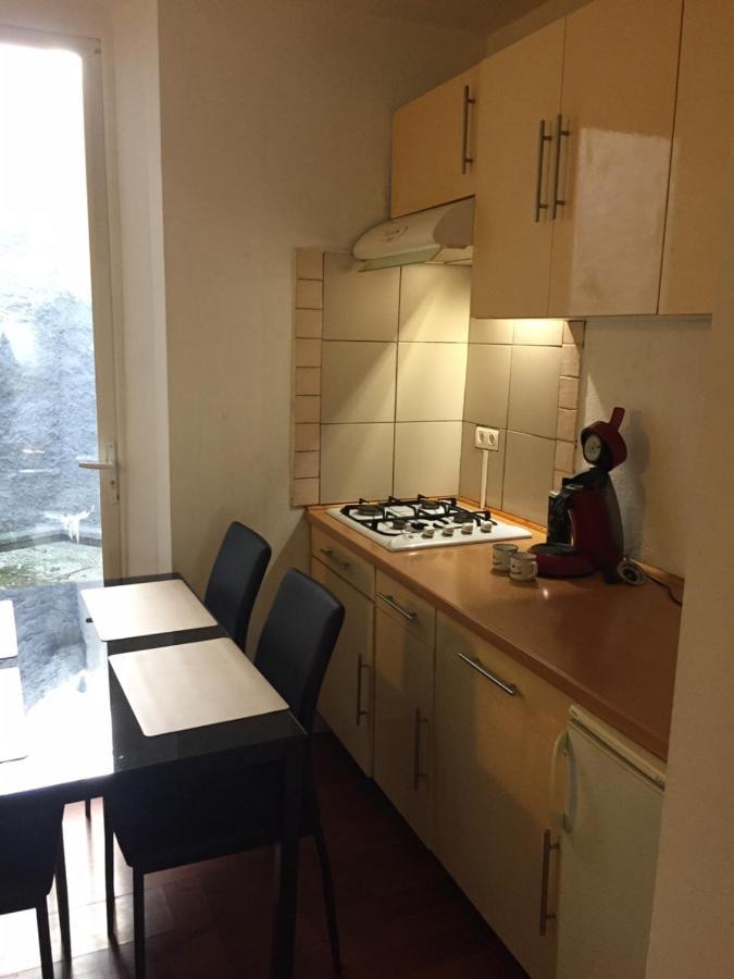 Victor Hugo Confort Et Sa Pizza Offerte Aurillac Buitenkant foto
